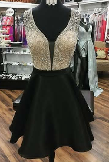 Black Short Homecoming Dresses With Beading cg3143