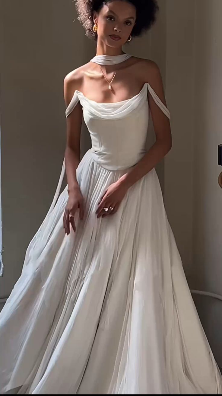 Off Shoulder White Beautiful Wedding Dress Long Formal Dresses     cg25358