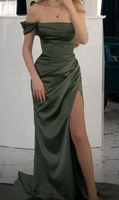 Off The Shoulder Green Sheath Long Prom Dresses With Slit       cg25246