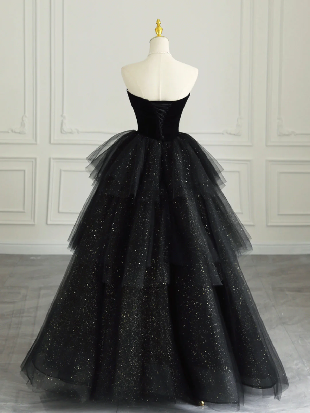 Black Strapless Tulle Formal Dress with Velvet, A-Line Sweetheart Neck Long Prom Dress     cg25038