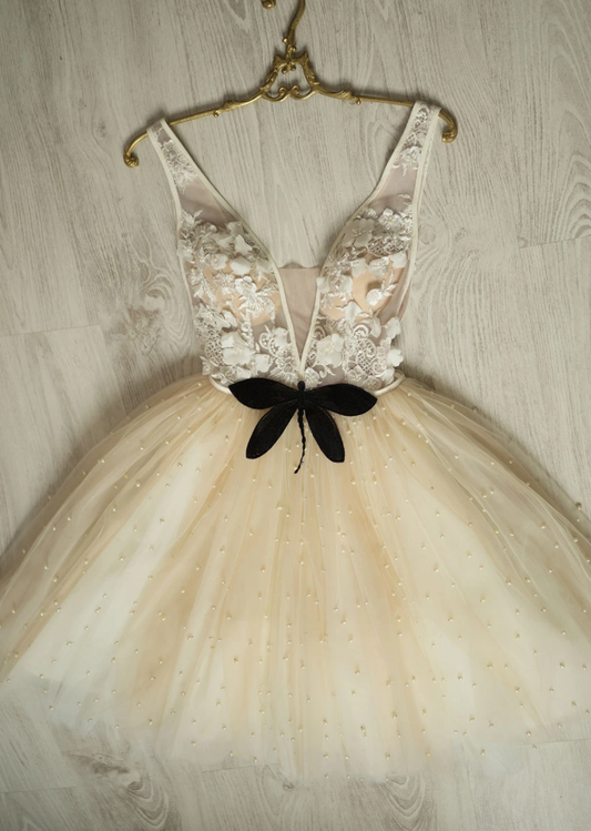 champagne homecoming dress   cg10823