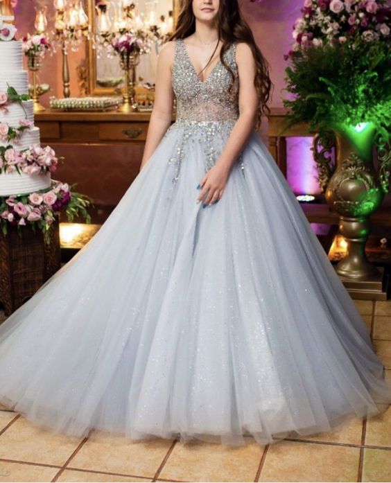 Tulle Prom Dresses Ball Gown Beaded V Neck   cg15651