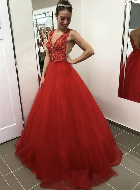 Charming A Line V Neck Red Long Prom Dress with Appliques   cg15764