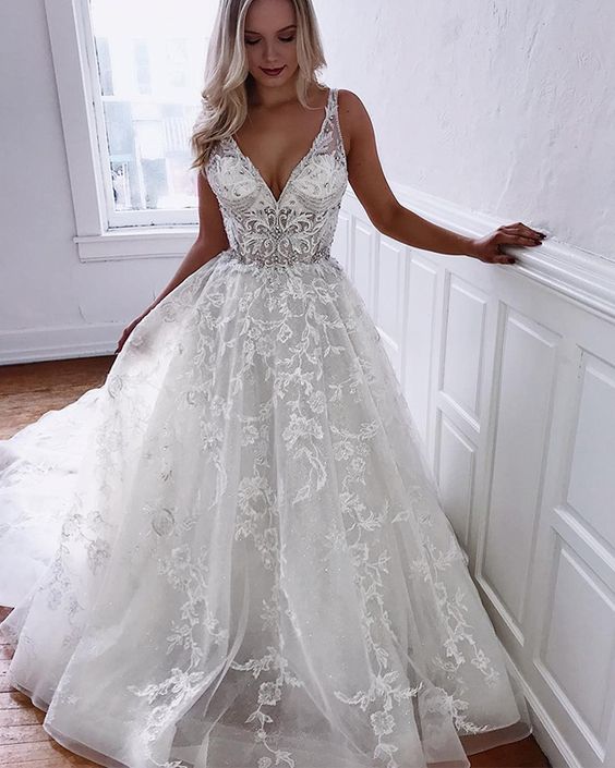 Ivory V-neck Pleated Lace A-line Wedding Dress Prom Dresses   cg16061