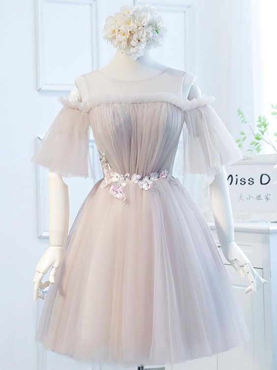 Charming Tulle Scoop Neckline Elegant Homecoming Dresses For Teens    cg16106