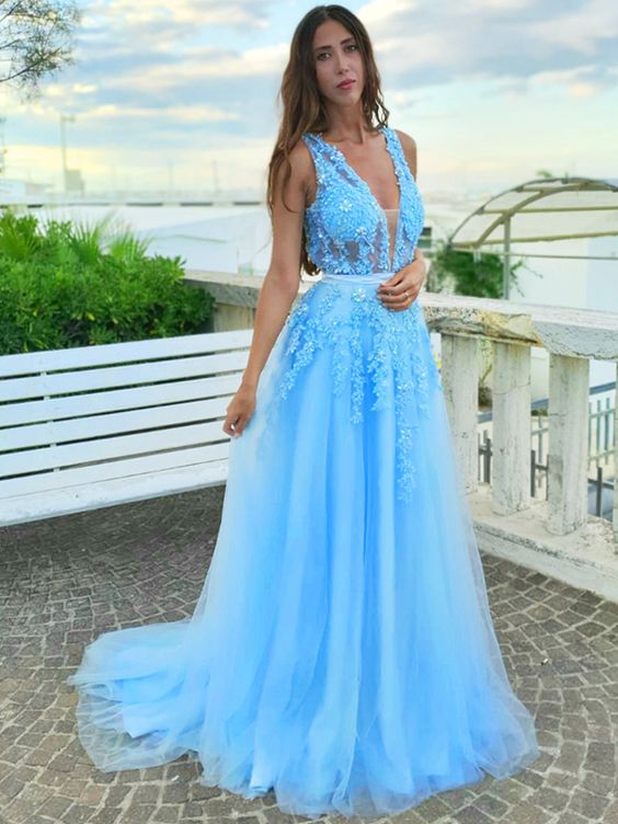 2021 A-Line Tulle V-neck Long Blue Prom Dresses    cg20921