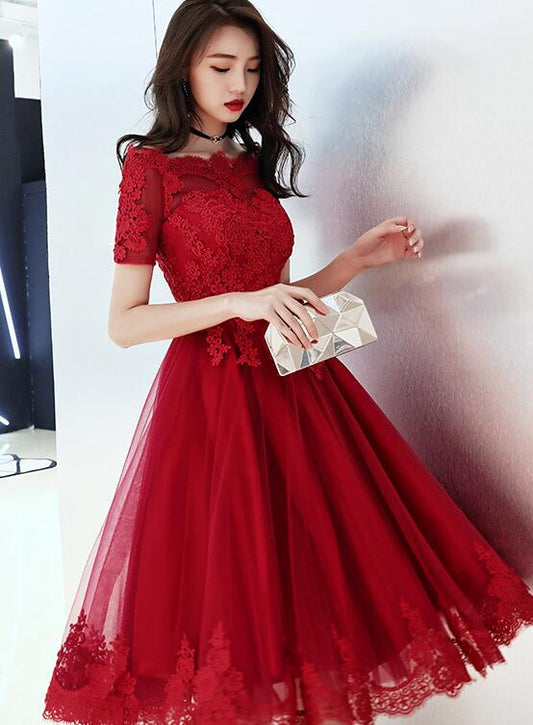 Wine Red Tulle Short Homecoming Dress With Lace Applique    cg22570