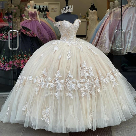 Long Champagne Lace Appliques Quinceanera Dress for 15 Year Ball Gowns Off The Shoulder Ball Gown Debutante Gowns Dresses Prom Dress         cg23781