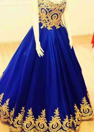 royal blue quinceanera dresses,sweet 16 dress,gold lace appliques ball gowns,ball gown prom dresses cg2582