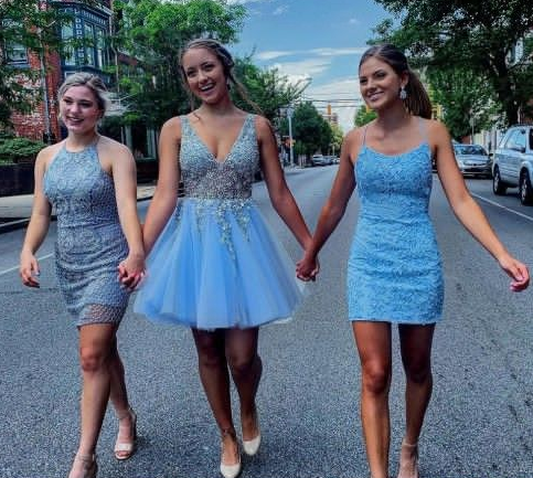 Spaghetti Straps Light Blue Tight Short Homecoming Dress With Appliques cg3831