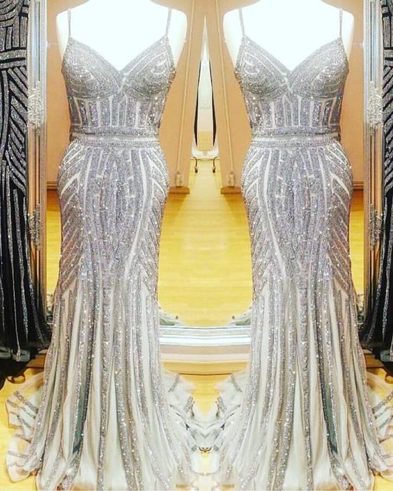 Luxurious Beaded Mermaid Gowns With V-neck prom dress cg4062