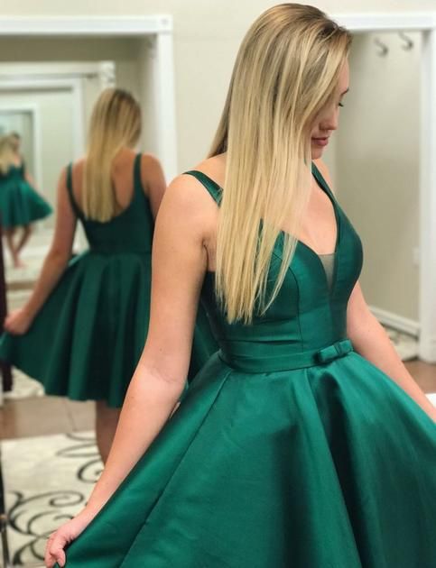 Dark Green A Line V Neck Homecoming Dress cg4134