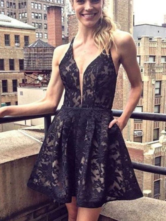 A-Line Deep V-Neck Short Black Lace Homecoming Dress with Pockets cg427