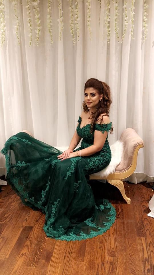 Formal Evening Gowns Lace Appliques Mermaid Long Prom Dresses Tulle Emerald Green Evening Dresses  cg6088