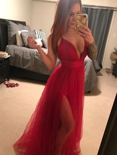 Red Tulle V-Neck Cross Back Side Slit Prom Dress With Spaghetti Strap  cg7076